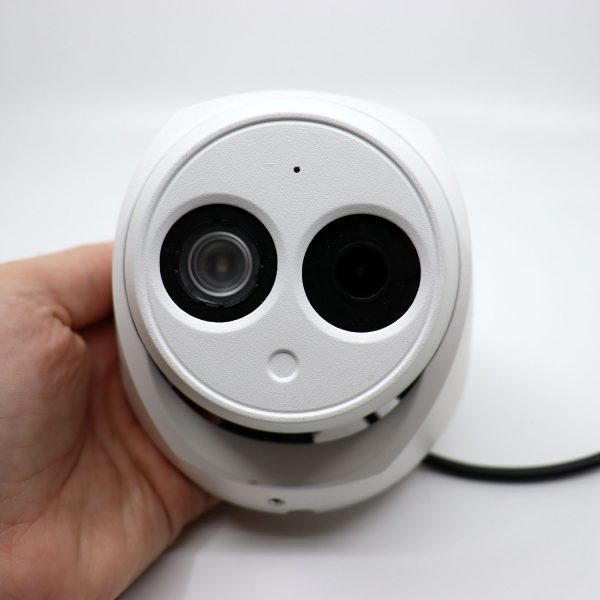 Camera supraveghere interior Rovision ROV1200EM-A 2mp 50m smart IR IP67 cu microfon carcasa metalica lentila 2.8 mm [1]
