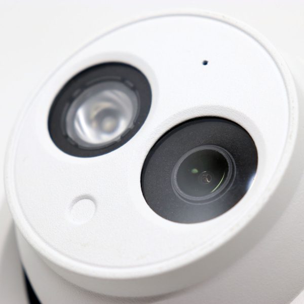 Camera supraveghere interior Rovision ROV1200EM-A 2mp 50m smart IR IP67 cu microfon carcasa metalica lentila 2.8 mm [1]