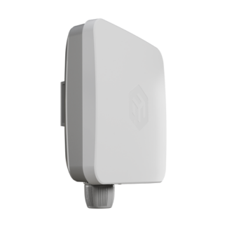 Router LTE4, 1 x RJ45 1G, eSIM, Nano SIM, PoE-In, IP67 - MikroTik EC25-EU&SXTsq [1]