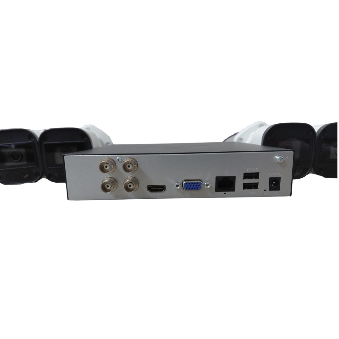 Sistem supraveghere video Uniview pentru casa, 4 camere Full HD de exterior/interior, Microfon incorporat, Vedere nocturna 20m, Vizualizare imagini de pe telefon [1]